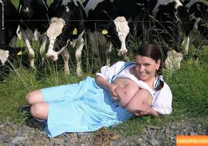 Milena Velba photo #7164