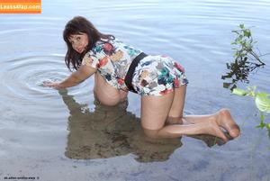 Milena Velba photo #7206