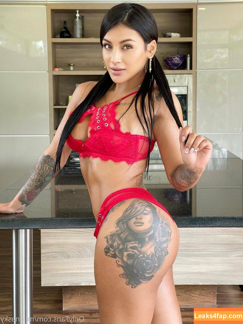 milenasky / m.h._sky leaked photo photo #0078