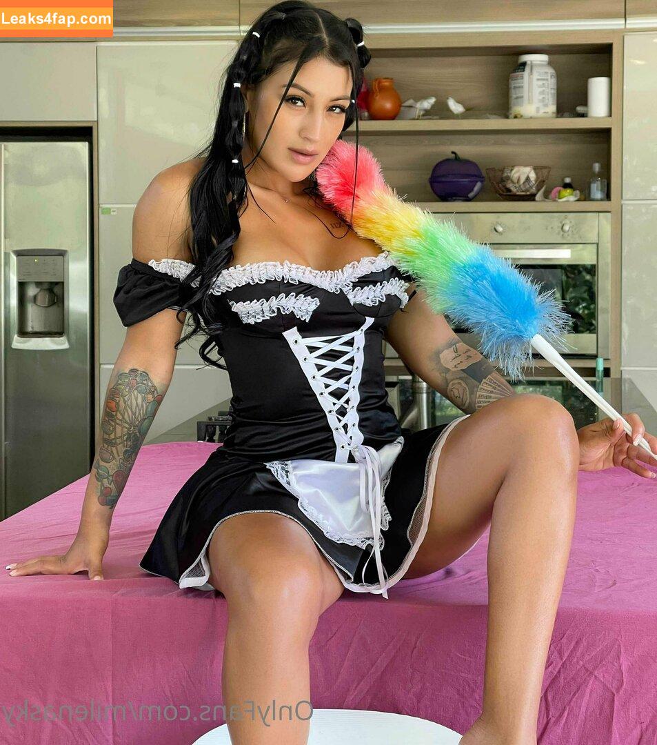 milenasky / m.h._sky leaked photo photo #0250