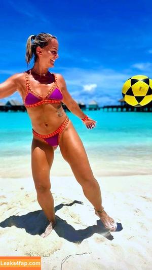 Milene Domingues photo #0027