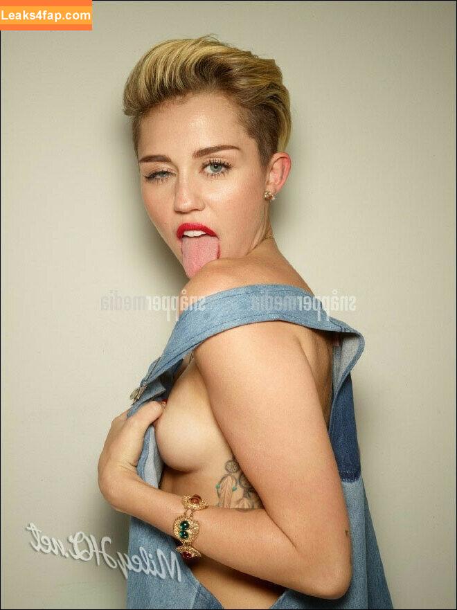 Miley Cyrus / https: / mileycyrus leaked photo photo #0534