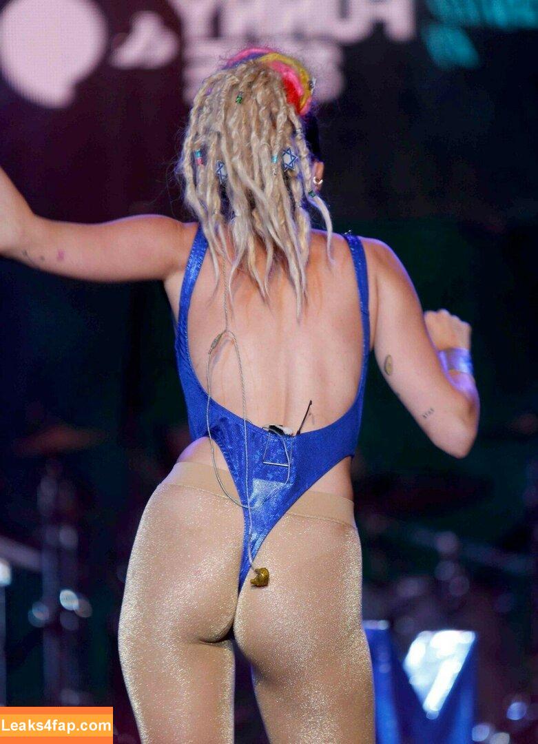 Miley Cyrus / https: / mileycyrus leaked photo photo #0565