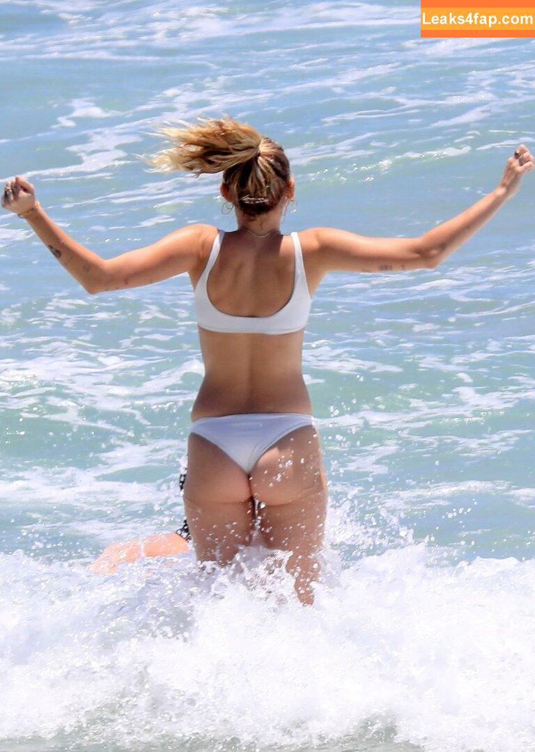 Miley Cyrus / https: / mileycyrus leaked photo photo #0726