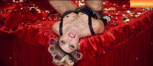 Miley Cyrus photo #0026