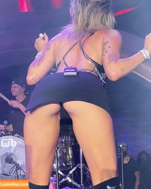 Miley Cyrus photo #0061