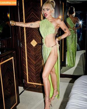 Miley Cyrus photo #0067
