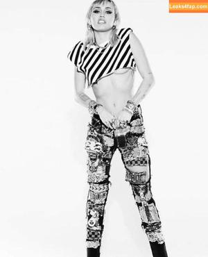 Miley Cyrus photo #0088