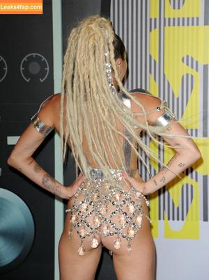 Miley Cyrus photo #0153