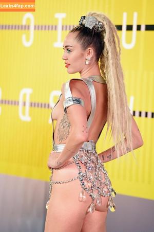 Miley Cyrus photo #0158