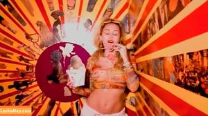 Miley Cyrus photo #0229