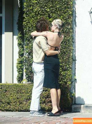 Miley Cyrus photo #0290