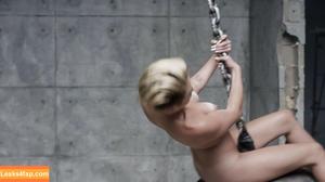 Miley Cyrus photo #0301