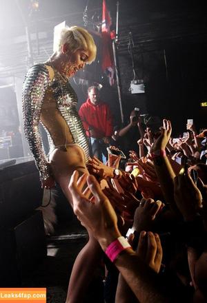 Miley Cyrus photo #0321