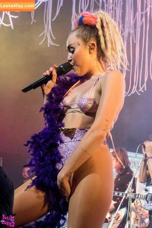 Miley Cyrus photo #0332