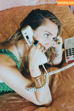 Miley Cyrus photo #0357