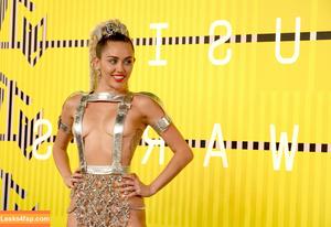 Miley Cyrus photo #0455