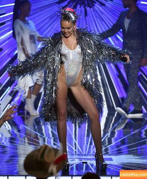 Miley Cyrus photo #0466