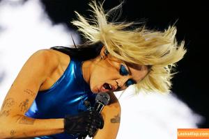 Miley Cyrus photo #0487