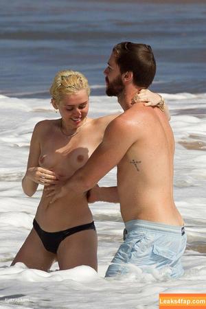 Miley Cyrus photo #0533