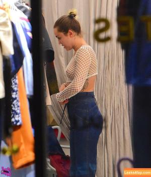 Miley Cyrus photo #0690