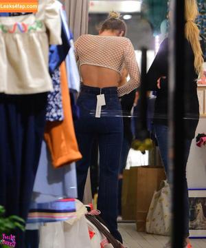 Miley Cyrus photo #0693