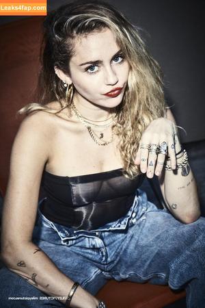Miley Cyrus photo #0829