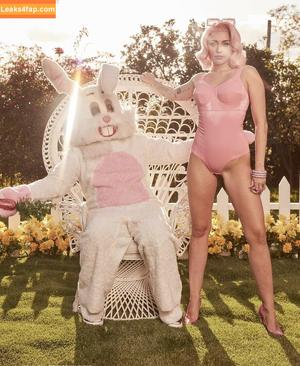 Miley Cyrus photo #0943