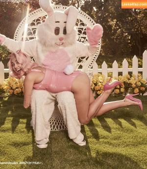 Miley Cyrus photo #0953