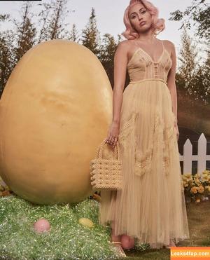 Miley Cyrus photo #0957