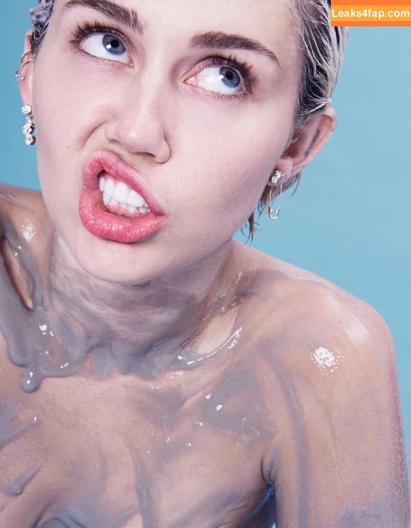 Miley Cyrus / https: / mileycyrus слитое фото фото #1201