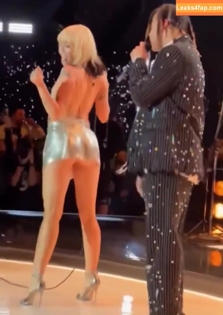 Miley Cyrus / https: / mileycyrus leaked photo photo #1247