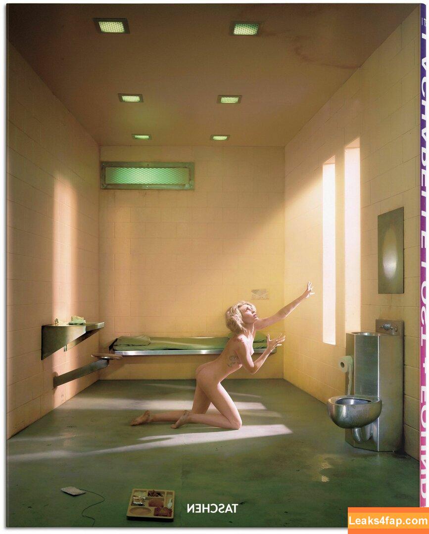 Miley Cyrus / https: / mileycyrus leaked photo photo #1533