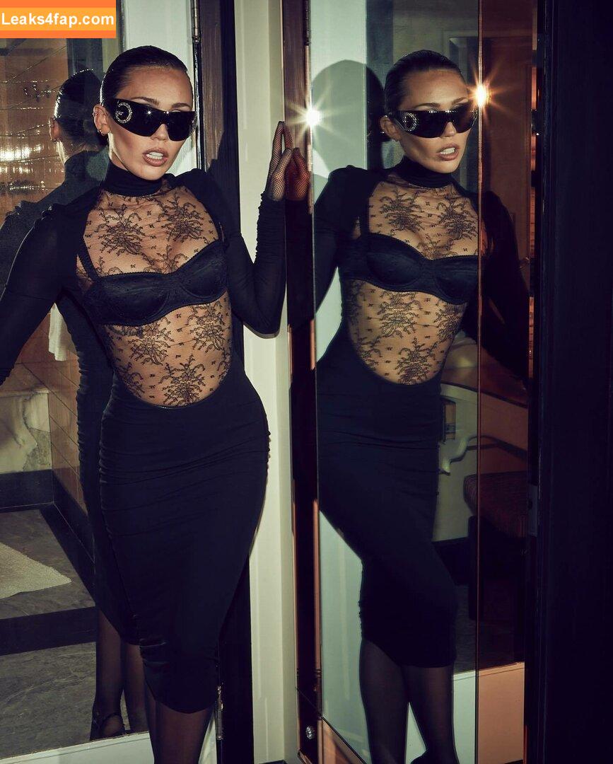 Miley Cyrus / MileyCyrus leaked photo photo #1633