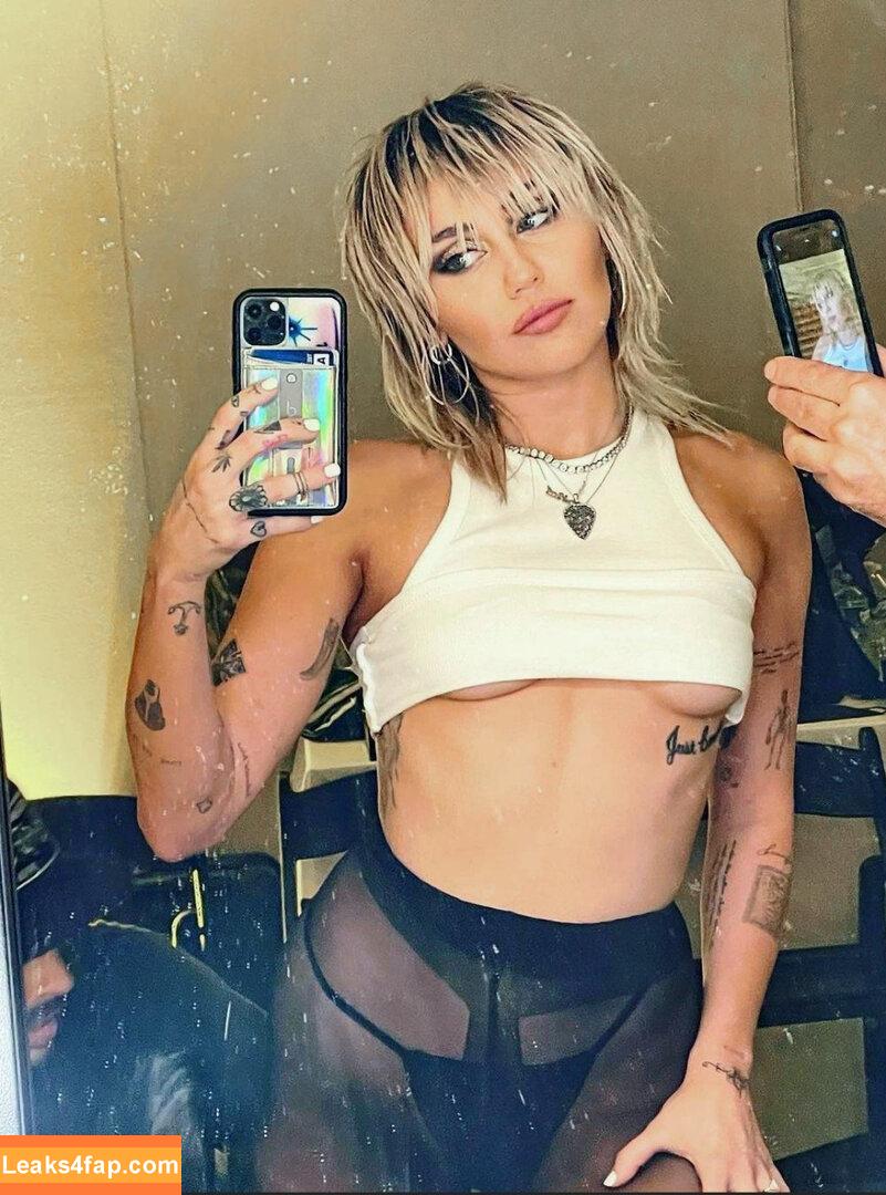 Miley Cyrus / MileyCyrus leaked photo photo #1681