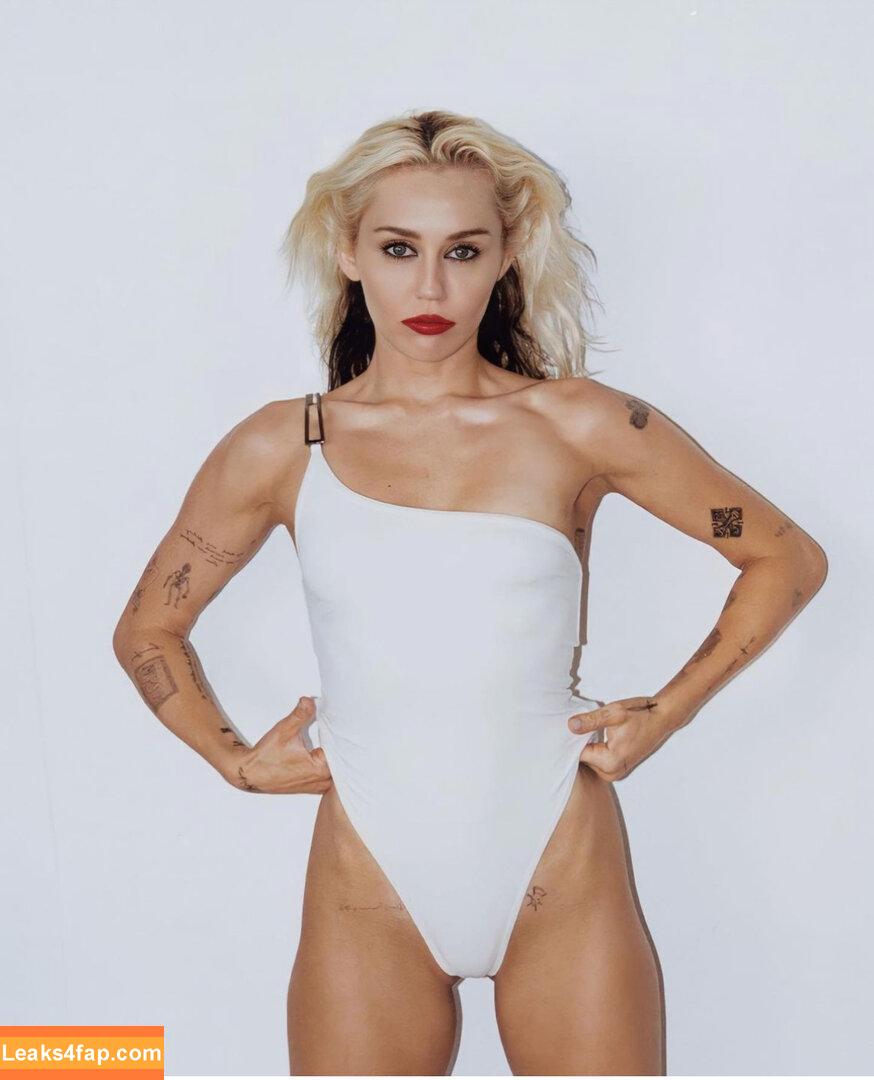 Miley Cyrus / MileyCyrus leaked photo photo #1684