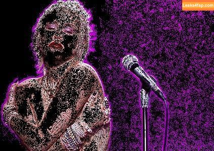 Miley Cyrus / https: / mileycyrus leaked photo photo #1914