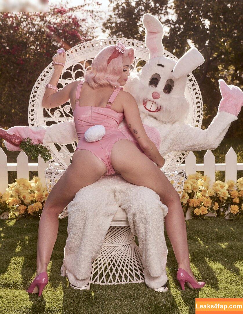 Miley Cyrus / https: / mileycyrus leaked photo photo #1931