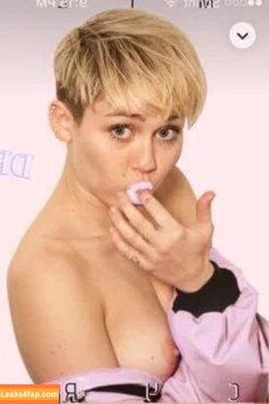 Miley Cyrus photo #1011