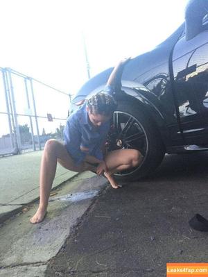 Miley Cyrus photo #1066