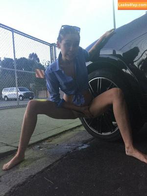 Miley Cyrus photo #1070