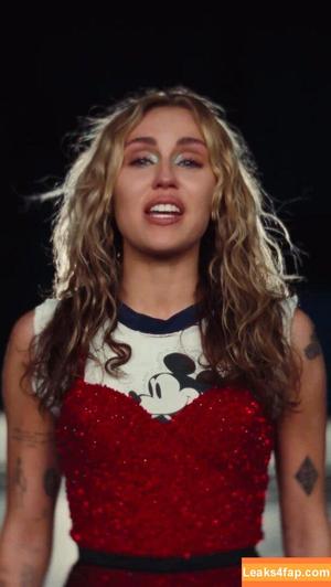 Miley Cyrus photo #1267