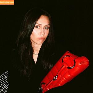 Miley Cyrus photo #1450