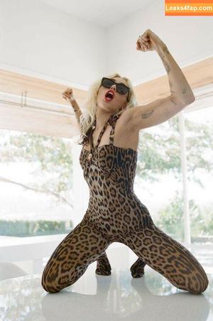 Miley Cyrus photo #1484