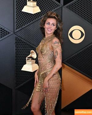 Miley Cyrus photo #1701