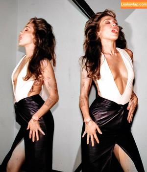 Miley Cyrus photo #1729