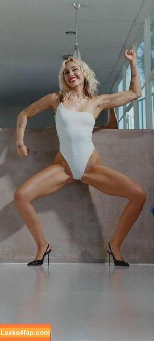 Miley Cyrus photo #1733