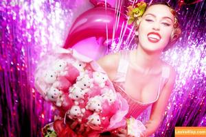 Miley Cyrus photo #1889