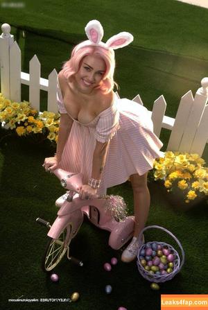Miley Cyrus photo #1926