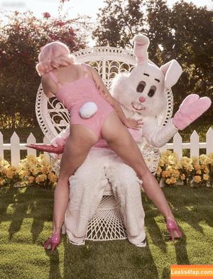 Miley Cyrus photo #1929